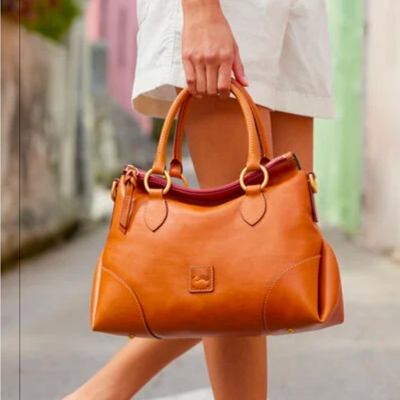 Dooney Bourke Women's Florentine Satchel 38 Leather Handbag New